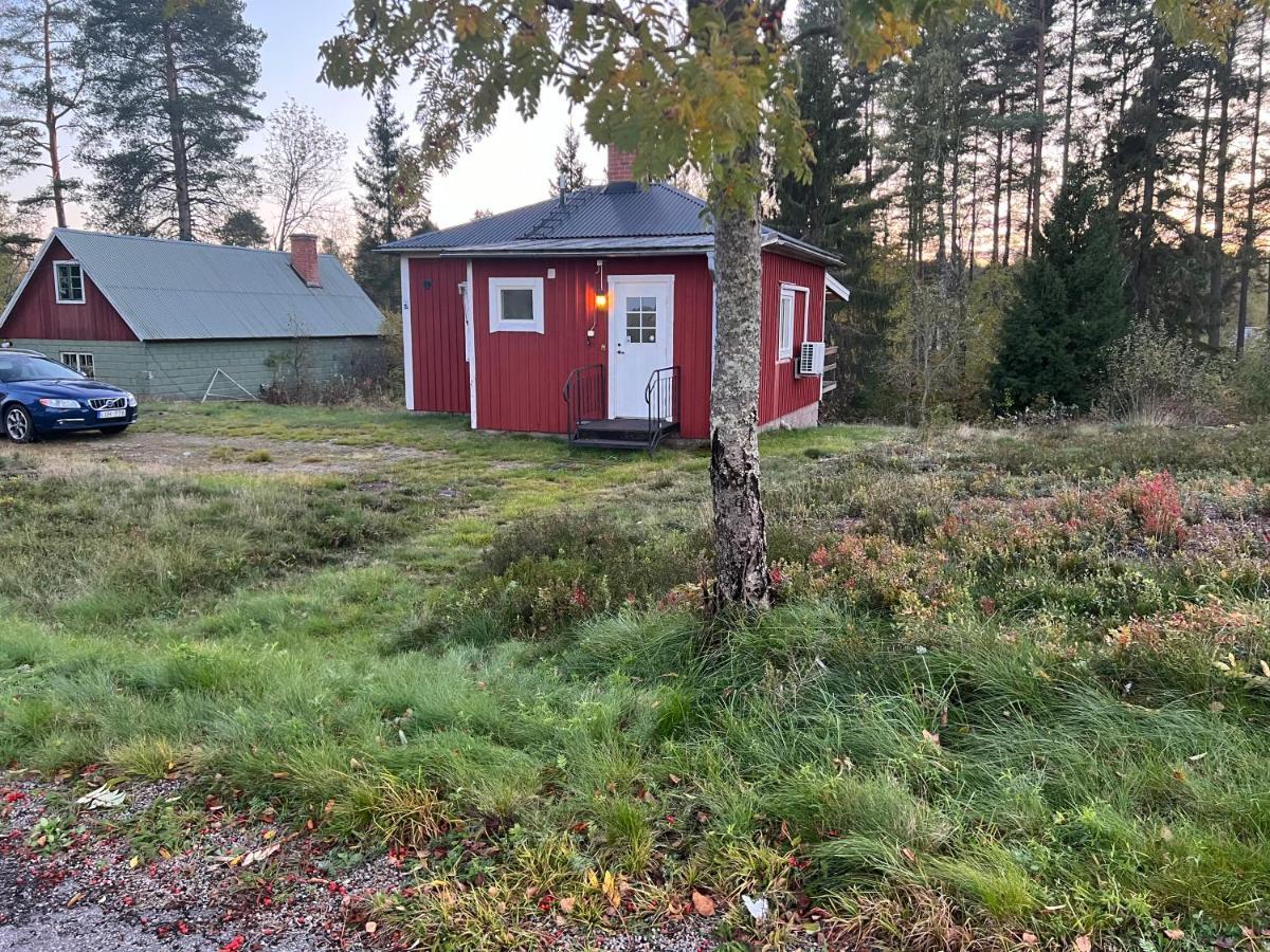 Lillhuset Βίλα Järbo Εξωτερικό φωτογραφία