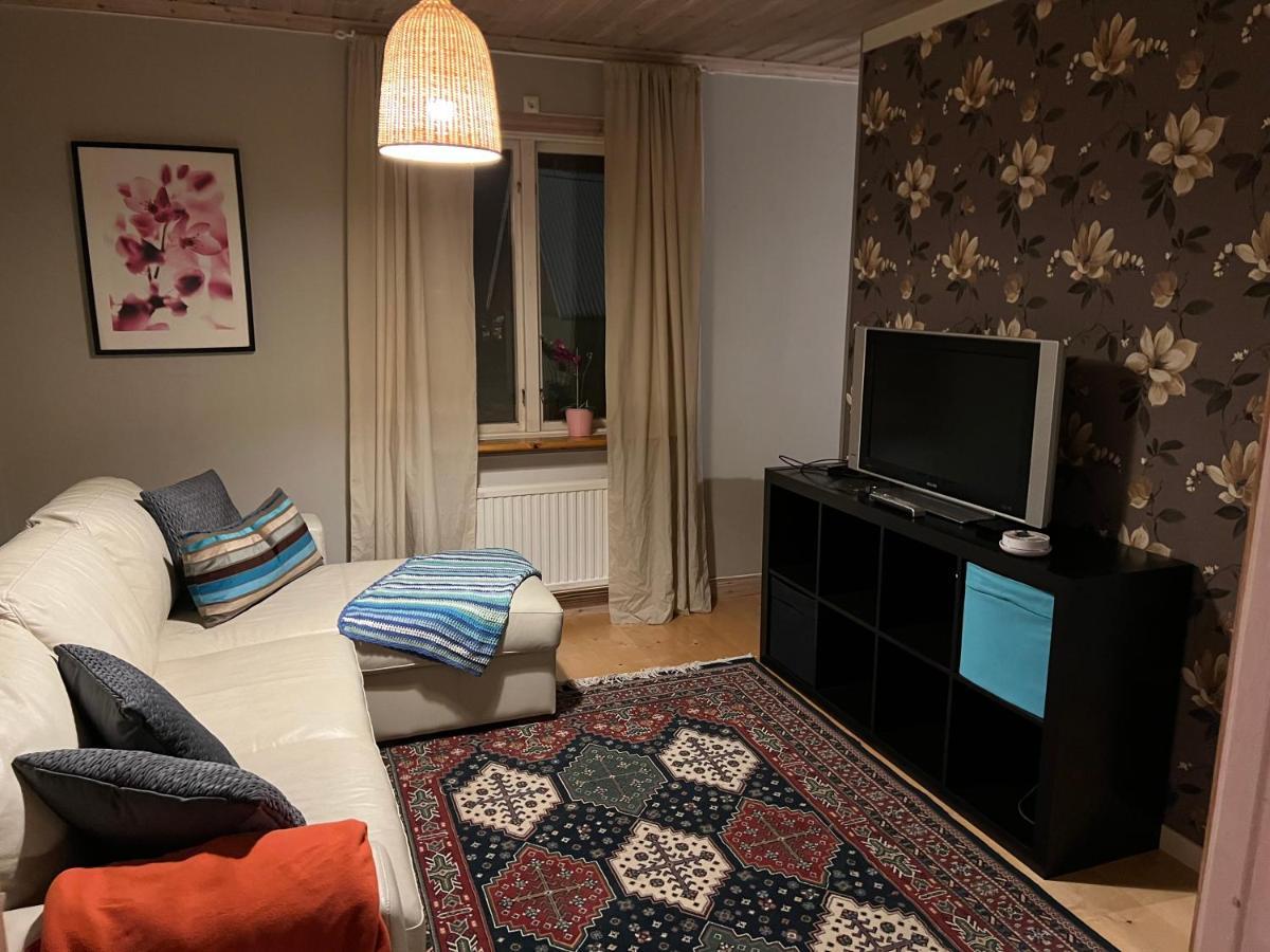 Lillhuset Βίλα Järbo Εξωτερικό φωτογραφία